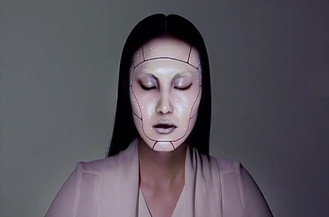 神奇变脸术-Omote_3D全息投影电子化妆