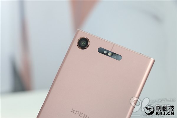 公关策划：3999元买吗？索尼新旗舰XZ1国行上手图赏：手感很棒