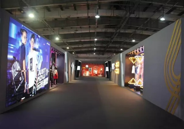 高端活动策划：全型开启 七波辉2018年春夏新品发布会圆满落幕