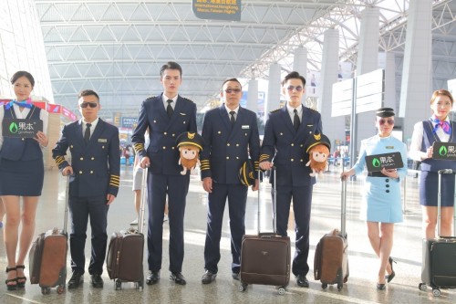 活动公司：冲上云霄发布新品果本举办全球首个空中发布会