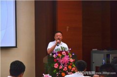 服装发布会策划：前行永不止步，