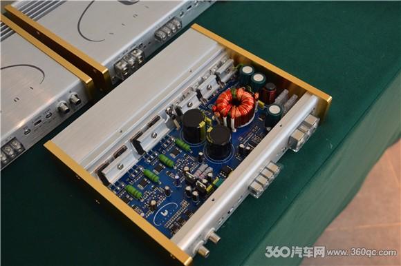 服装发布会策划：前行永不止步，Sinfoni诗芬尼新品发布会