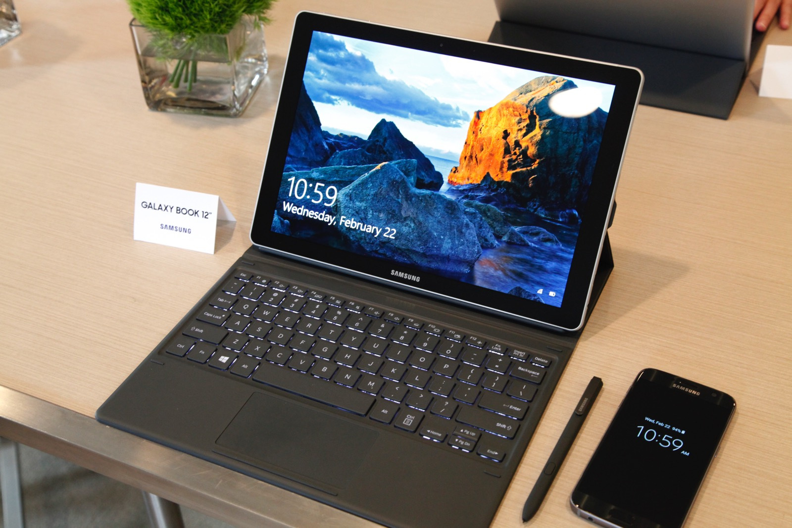 企业活动策划：【MWC 2017】没有发布 S8 的三星发布会，这些新品还是很有趣的