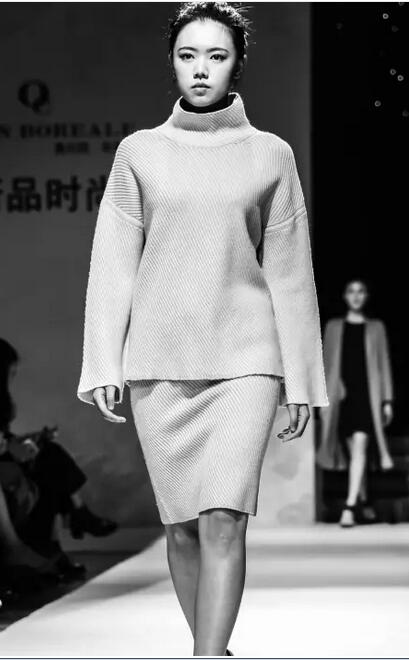 舞美设计：HEMS︱致初心?2017/18秋冬新品时尚发布会