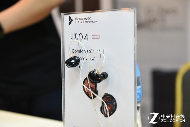 艾巴索携新品亮相广州2017HiFi耳机展 