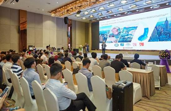 舞美设计：2017风速WORLD新品发布会在星河WORLD圆满举行
