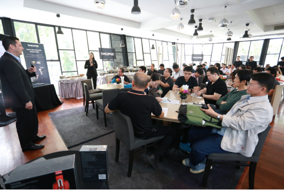 活动策划：1MORE耳机进军海外在泰举办盛大产品发布会