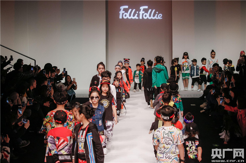 上海公关公司：中国国际时装周二十周年巨献 Folli Follie品牌发布会在京举行