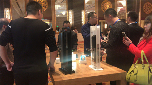 大型活动策划：新浪直播|“臻致逸品，智领未来”2017正泰居家（武汉站）新品推介会
