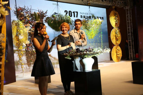 开业庆典：Natalia Zizko大型花艺表演秀暨圣诞趋势发布会今晚华丽落幕！