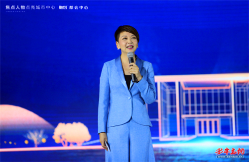 公关活动策划：焦点人物点亮城市中心：融创·都会中心 湖居新品震撼发布