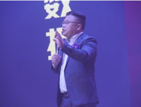 上海活动策划公司：深切表达了对各位领导及所有到场嘉宾给予折扣无忧支持的感谢