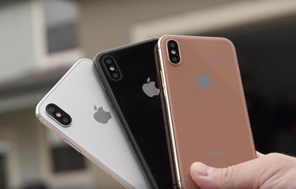 开业庆典：三款iPhone同时登场