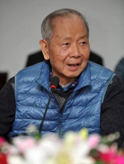 高端活动策划：都放弃优厚的待遇回国
