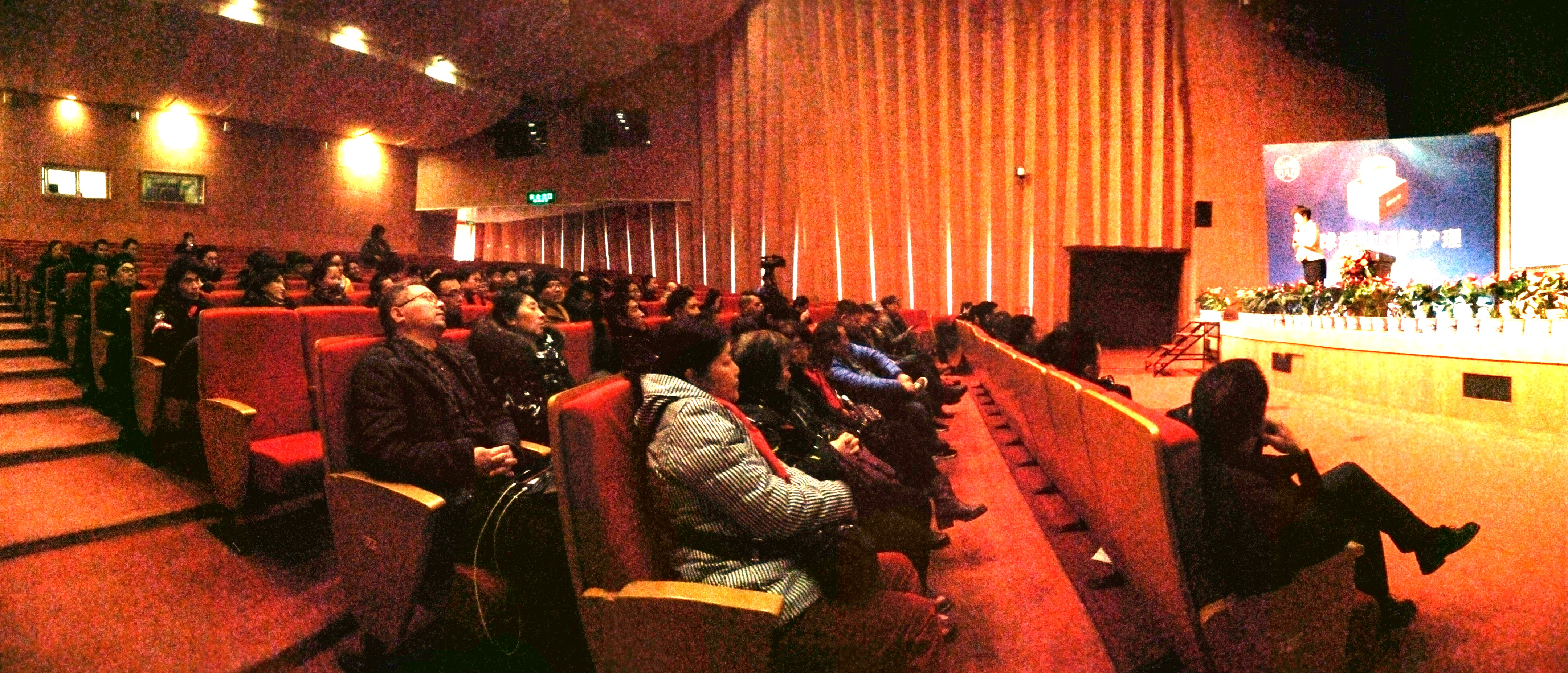 高端活动策划：百城千媒TOP:沙凡石斛洁牙素新品发布会在郑州举行