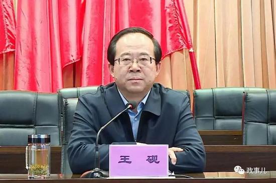 舞美设计：这座西北重镇再换书记 已是8个月内第三任