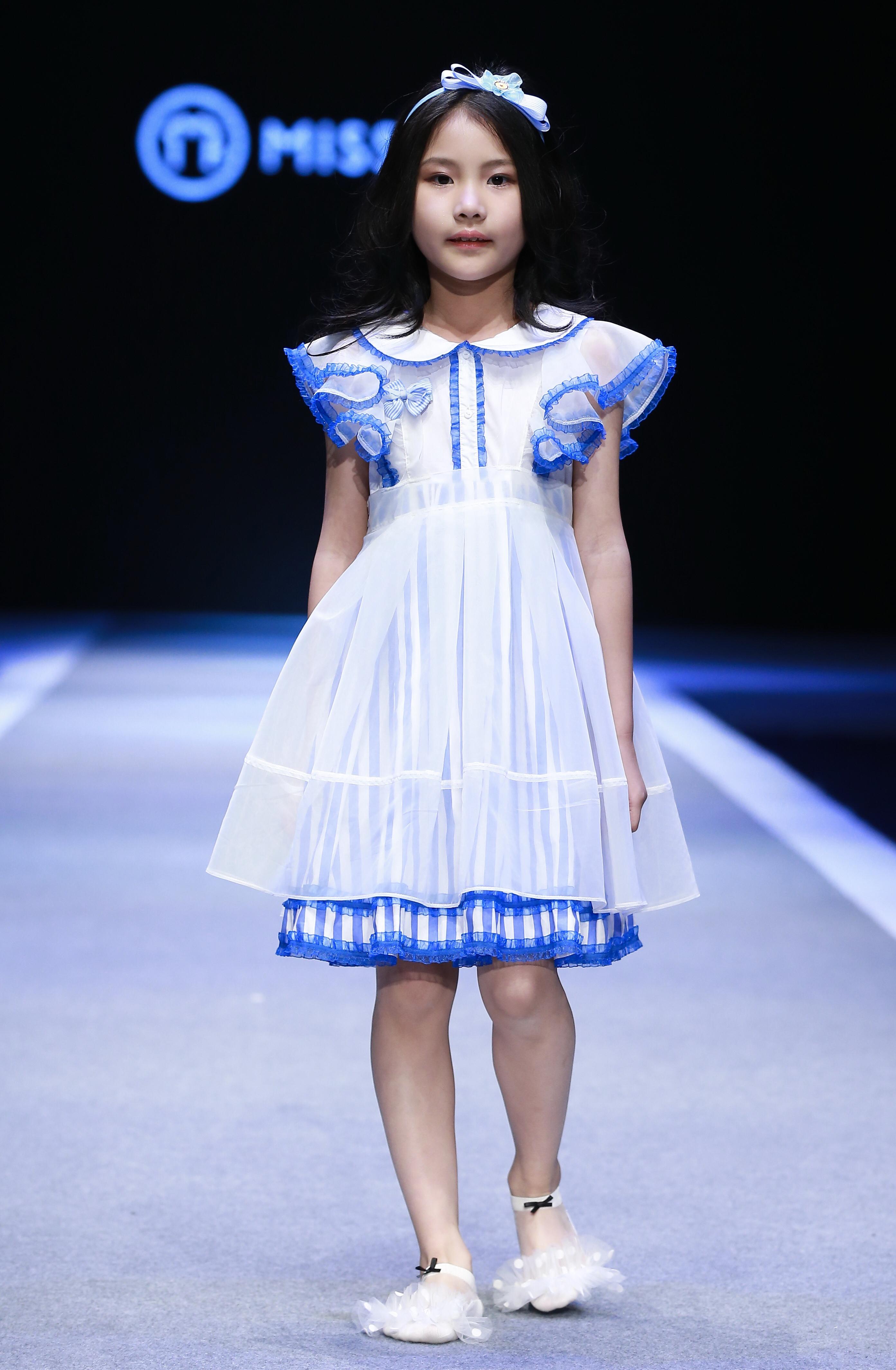 服装发布会策划：爱丽丝“出走”仙境来到中国 MISSOSE2018春夏新品发布奇幻之旅