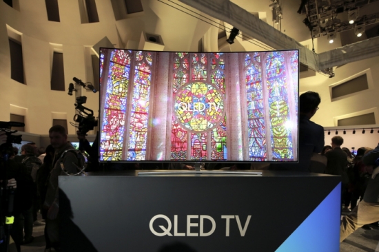 samsung-qled-smart-tv-ces-2017-1