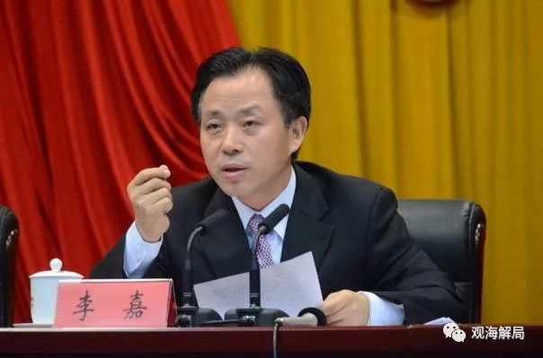 高端活动策划：且首个获刑的大老虎