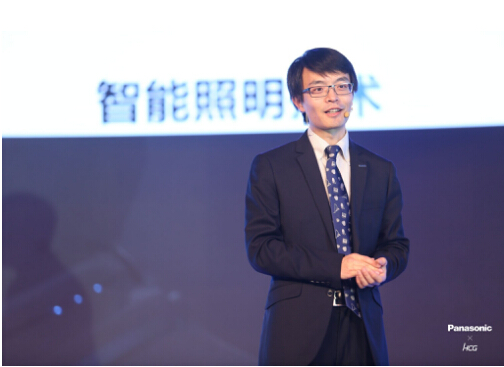 松下洁乐新品发布会 吴晓波送祝福相约第二届智能马桶盖节