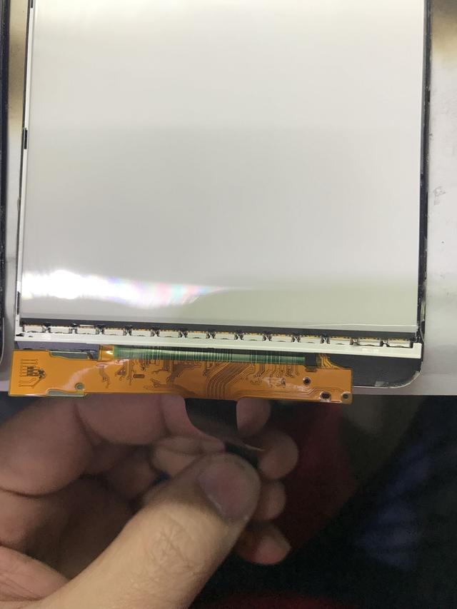 年会活动策划：都不可否认三星的SuperAMOLED屏幕的优异表现！ 三星屏幕采用色素自发光