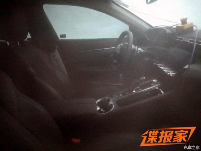 动感与科技并存 全新国产标致508谍照曝光