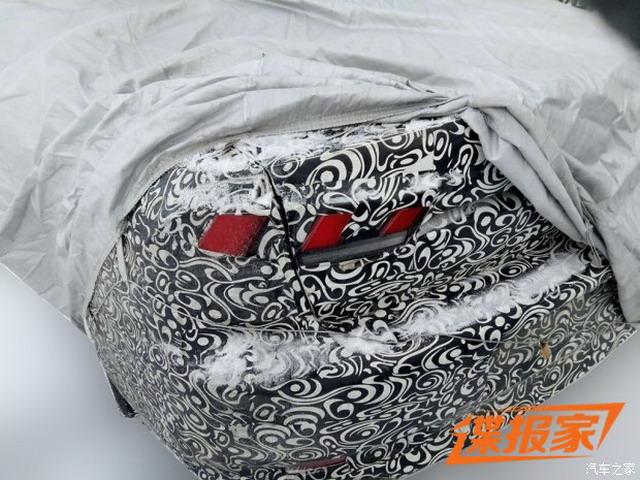 动感与科技并存 全新国产标致508谍照曝光