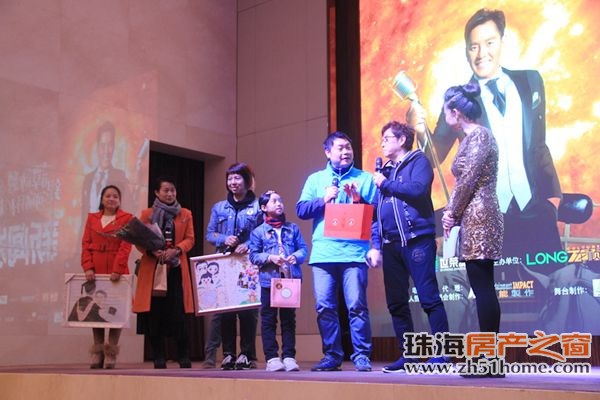 年会策划：谭校长发行的专辑超过130张