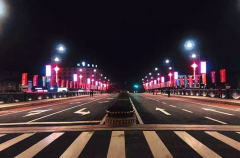 舞美设计：白+黑”才是生活的常态