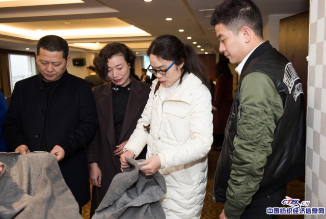 服装发布会策划：当前在纺织、服装、家纺等行业受到了极大关注和追捧