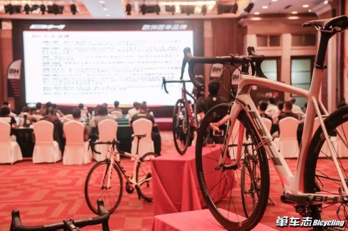 公关策划公司：除了和G7 Pro一样增推适合亚洲人的XS&S尺寸车架外