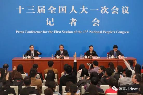 公关策划公司：应该说“三位一体”是一个成功的、有效的、至关重要的体制