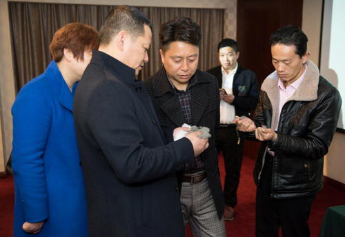 公关活动策划：在原有产品云绒的基础上进行了延伸和优化