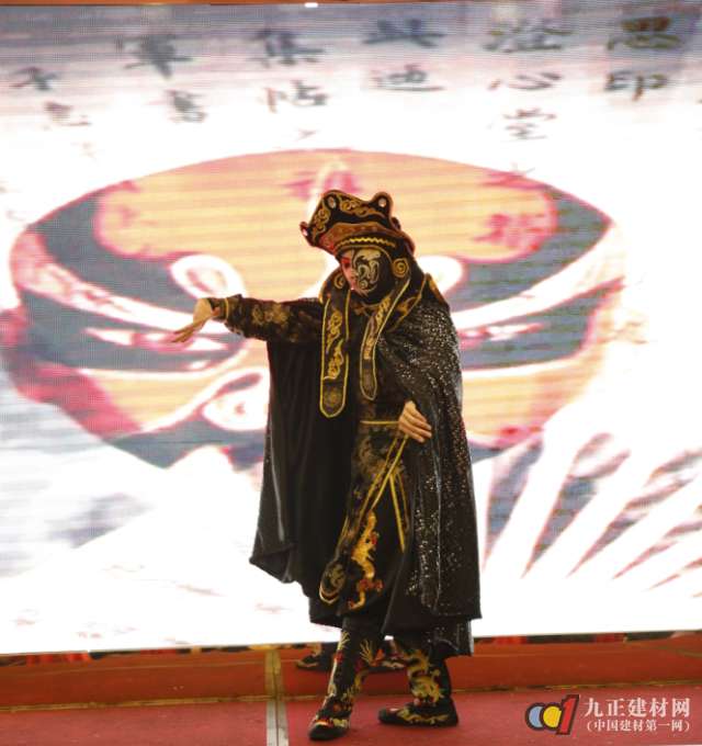 高端活动策划：产品追求简约大方