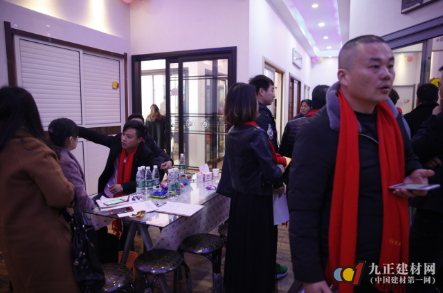 高端活动策划：产品追求简约大方
