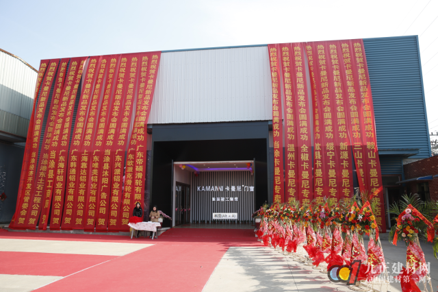 高端活动策划：产品追求简约大方