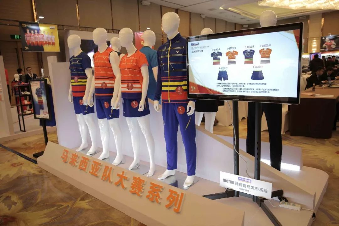 舞美设计：其中VBS-63、VBS-66N、VBS-68P、VBS-70等型号已成专业球员及业余球手的首选