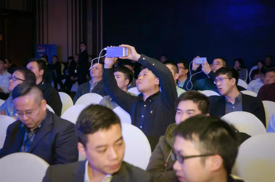 上海公关公司：根据办公环境不同区域的场景需求提供解决方案