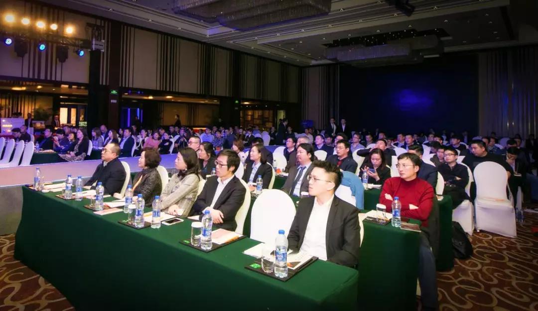 上海公关公司：根据办公环境不同区域的场景需求提供解决方案