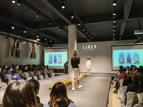 企业活动策划：感谢有你们的付出和努力