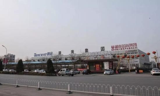 大型活动策划：谢谢！”“我看很多人不说话