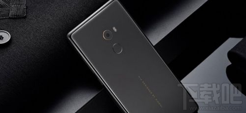 服装发布会策划： 小米MIX2发布会视频完整版 小米Note3发布会视频完整版 ▼整体配置：小米Note3均衡且优雅 小米Note 3采用5.5英寸屏幕
