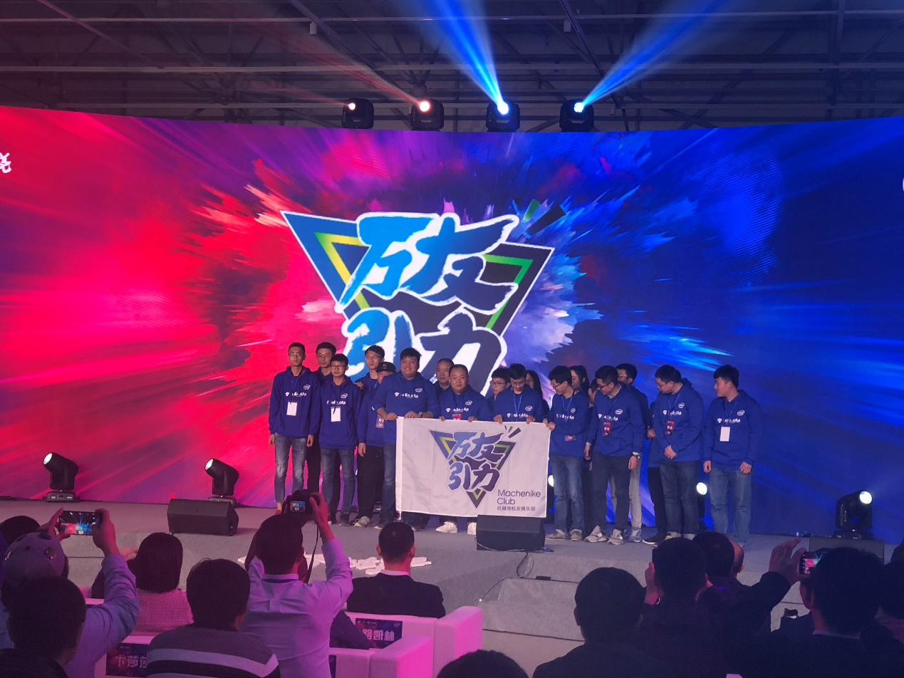 公关公司：深耕颜值和性能