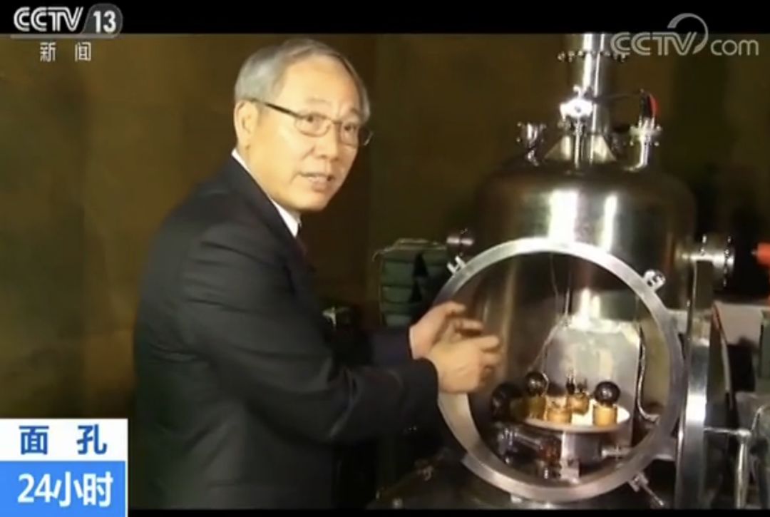 舞美设计： 涂良成在这个项目上工作了8年