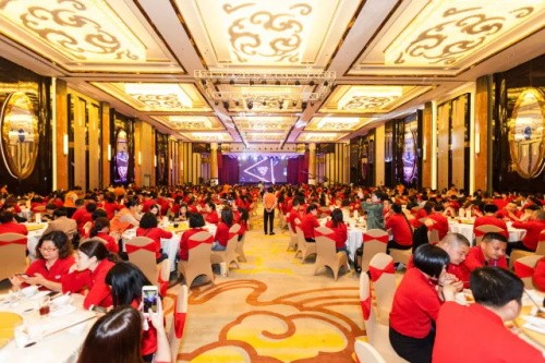 上海公关公司：进一步将“终端三化”由愿景转化为现实
