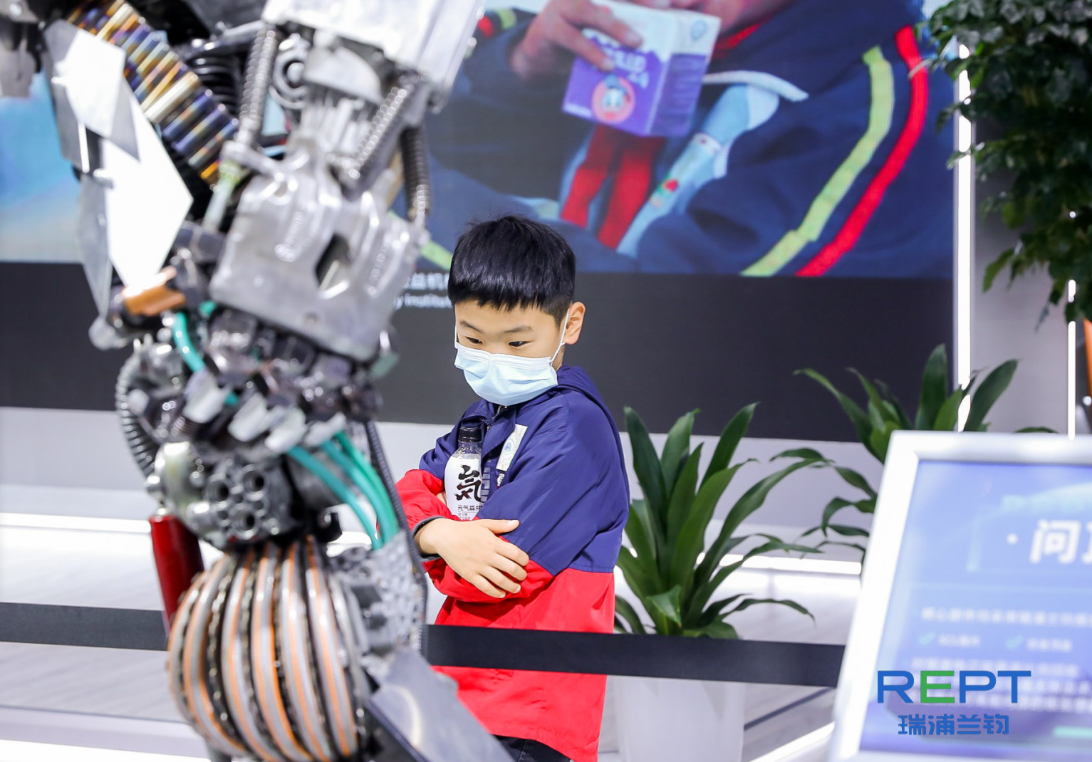 2023年上海国际车展，善达合作品牌之一：瑞浦兰钧